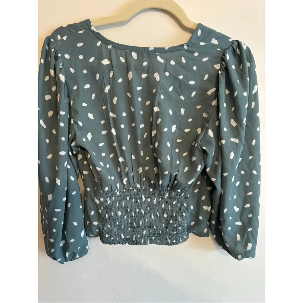 Abercrombie & Fitch Green Polka Dot Long Sleeve Crop Size S